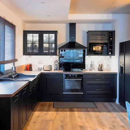 Renajolo 16 Pers Piscine Chauffee 2 Min En Voiture Vila Sainte-Lucie de Porto-Vecchio